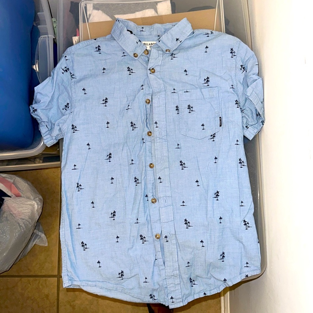 Men’s Billibong Button Up Collared Shirt
